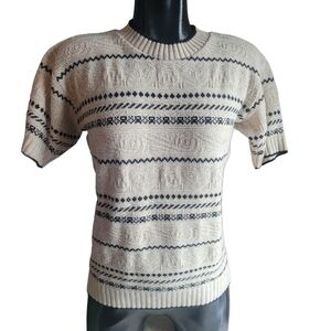 Seperate Scene Short Sleeve Beige and Black Sweater M